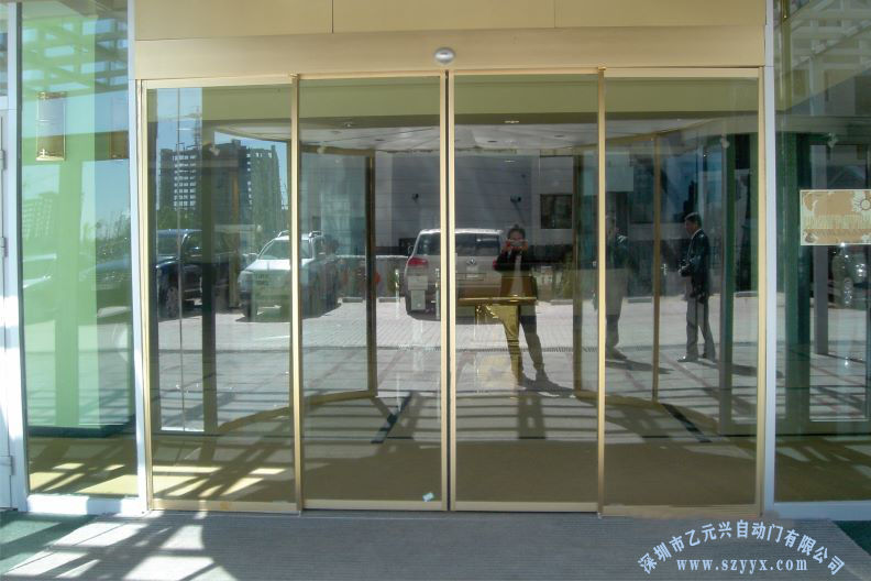 金色不鏽鋼玻璃好色视频免费观看