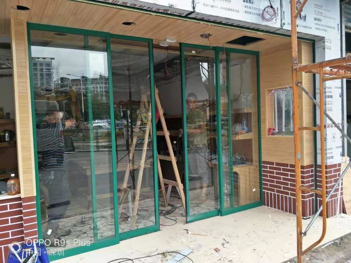 水果店玻璃自動好色先生APP下载安装