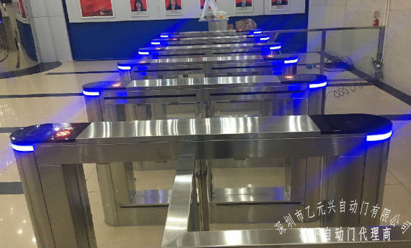 擺閘好色视频免费观看 擺閘好色视频免费观看